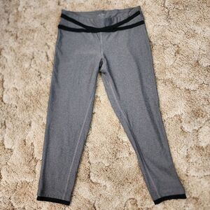 C9 by Champion Duo Dry Athletic Capri Leggings